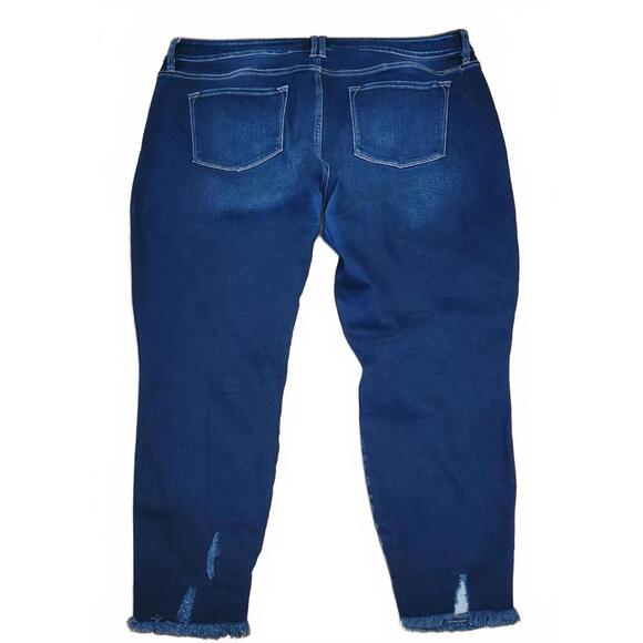 KanCan by Maurices Dark Wash Distressed Raw Hem Skinny 22 - Picture 3 of 7